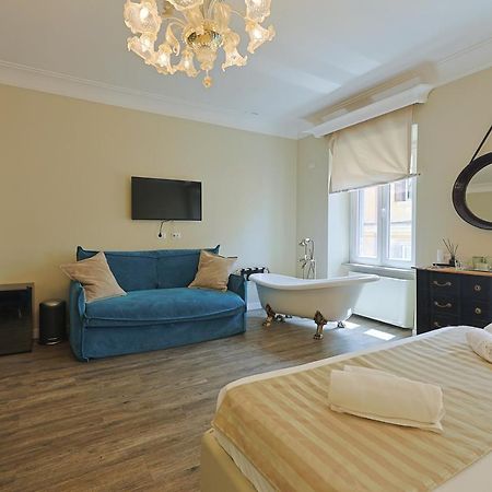 Art House Suites56 Via Del Babuino 56 Roma Ngoại thất bức ảnh