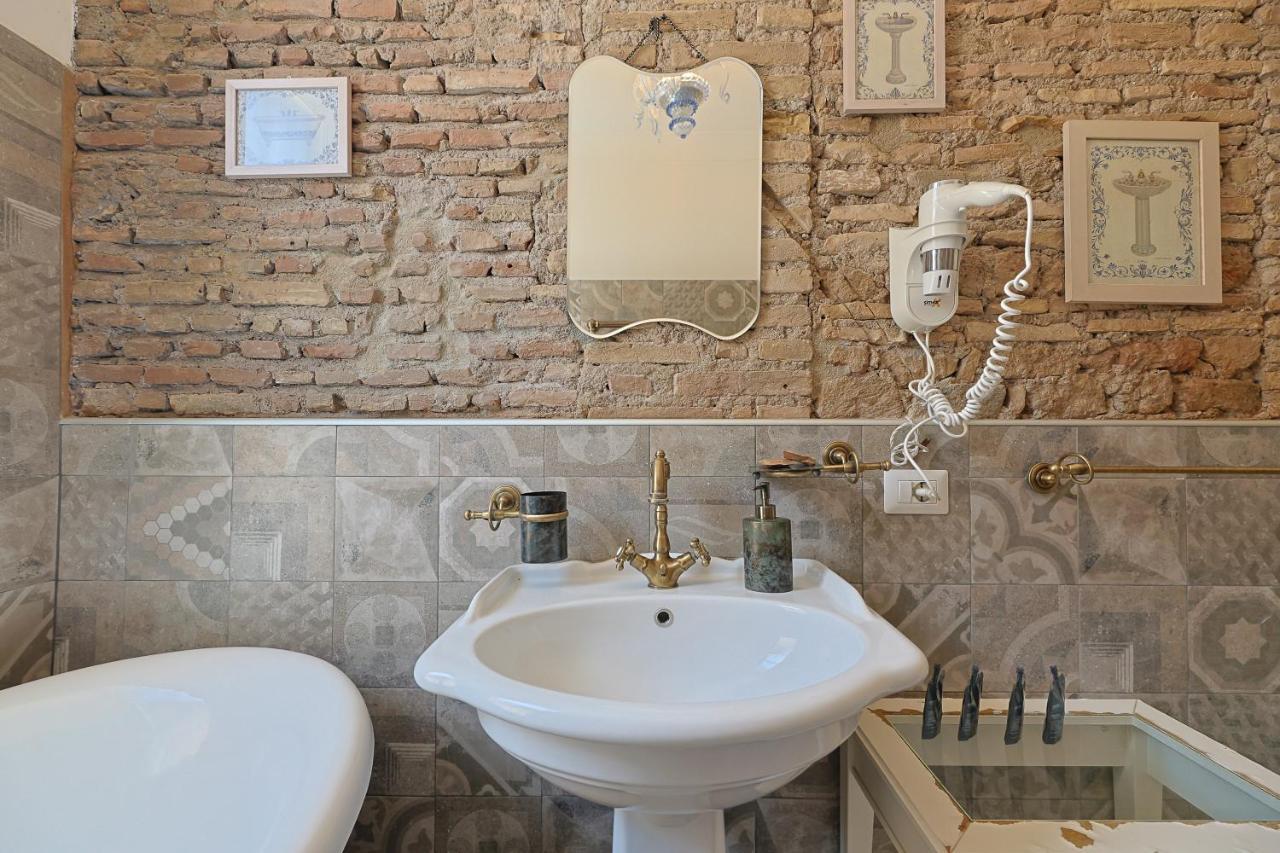 Art House Suites56 Via Del Babuino 56 Roma Ngoại thất bức ảnh