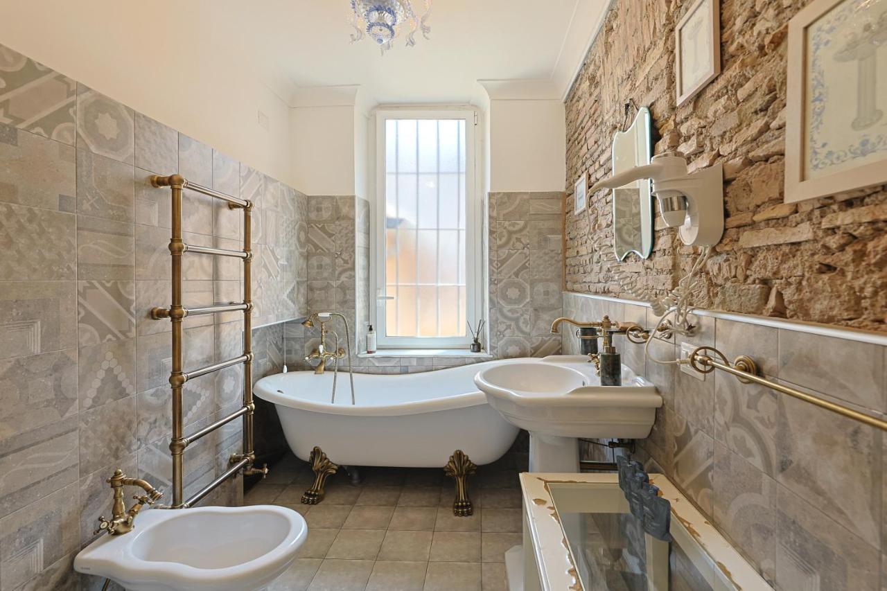 Art House Suites56 Via Del Babuino 56 Roma Ngoại thất bức ảnh
